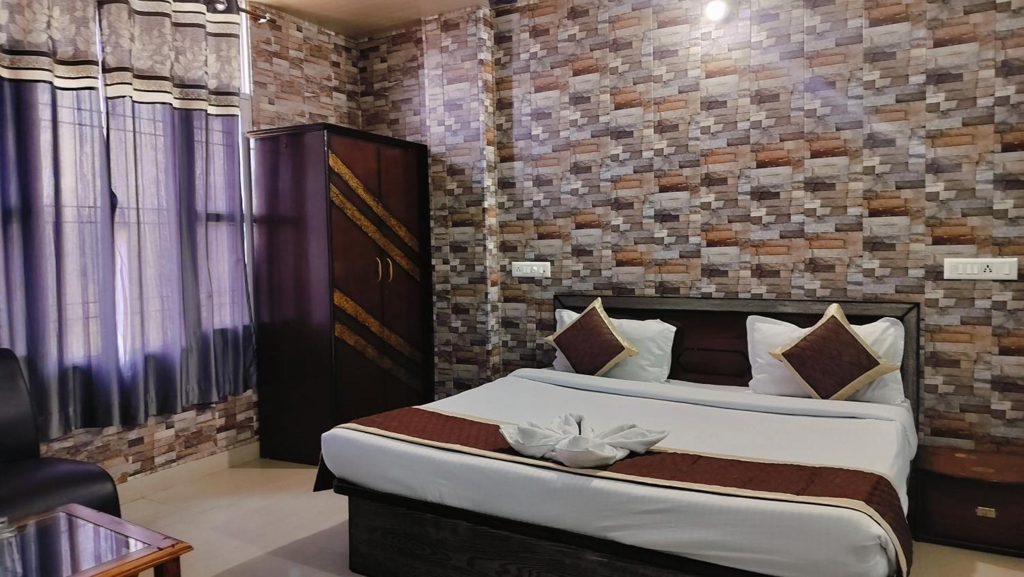 Hotel Binwa View Baijnāth Dış mekan fotoğraf